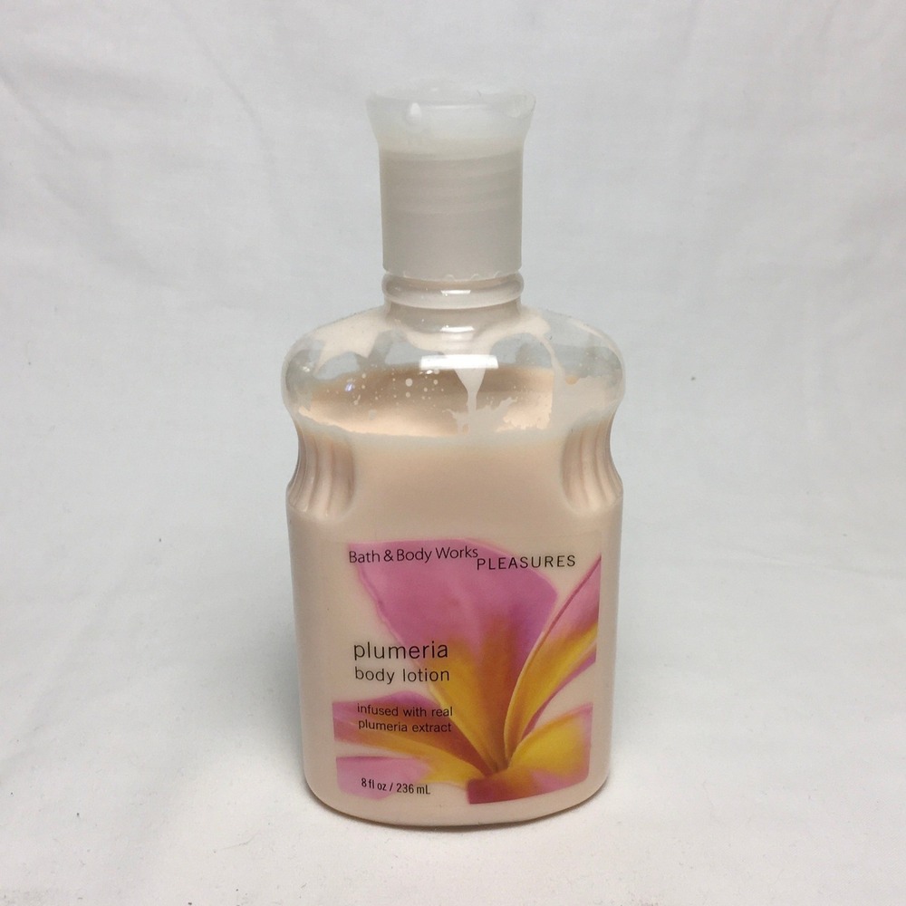 Bath & Body Works Plumeria Body Lotion 8 oz‎ Bottle